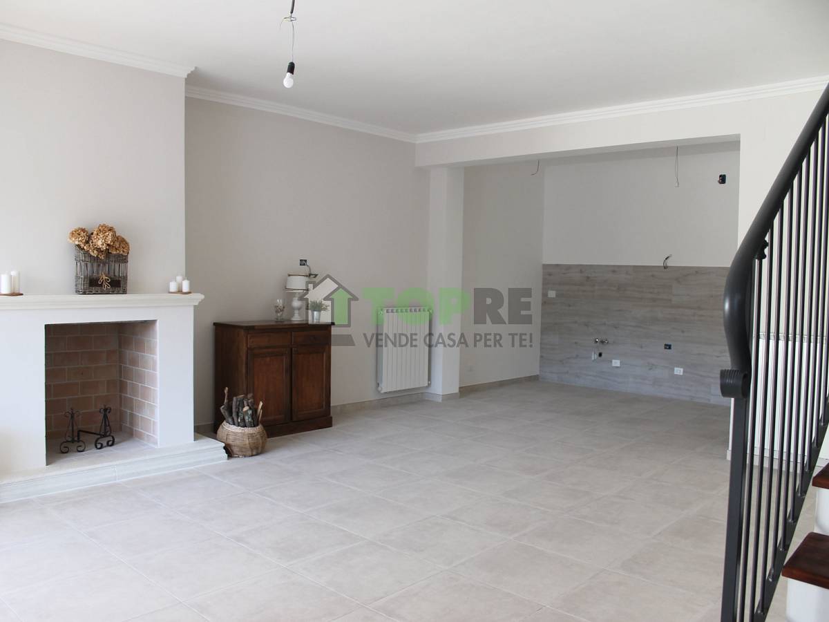 Semi-detached Villa for sale in   in Colle area at Montesilvano - 1680715 foto 7