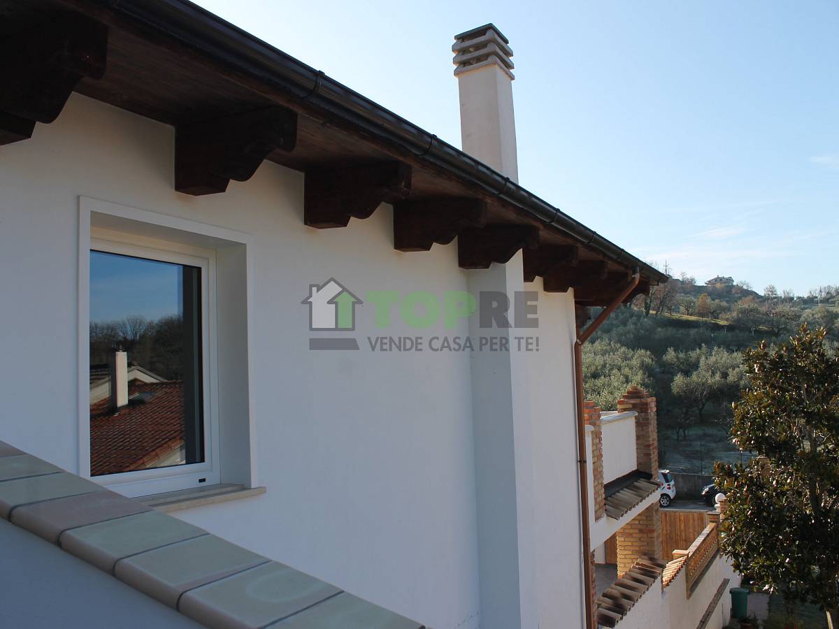 Semi-detached Villa for sale in   in Colle area at Montesilvano - 1680715 foto 14