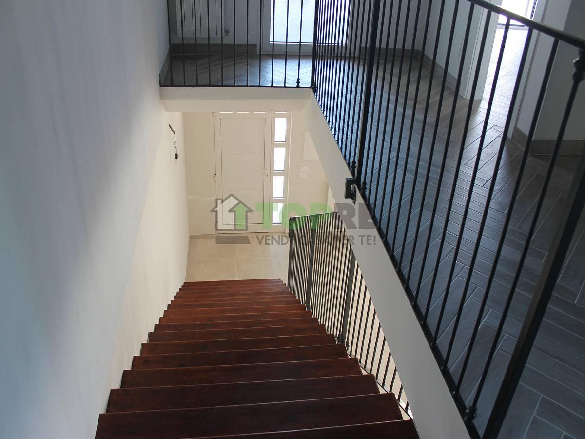 Semi-detached Villa for sale in   in Colle area at Montesilvano - 1680715 foto 11