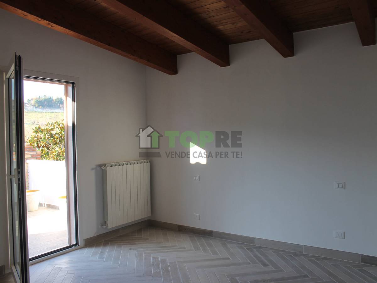 Semi-detached Villa for sale in   in Colle area at Montesilvano - 1680715 foto 21