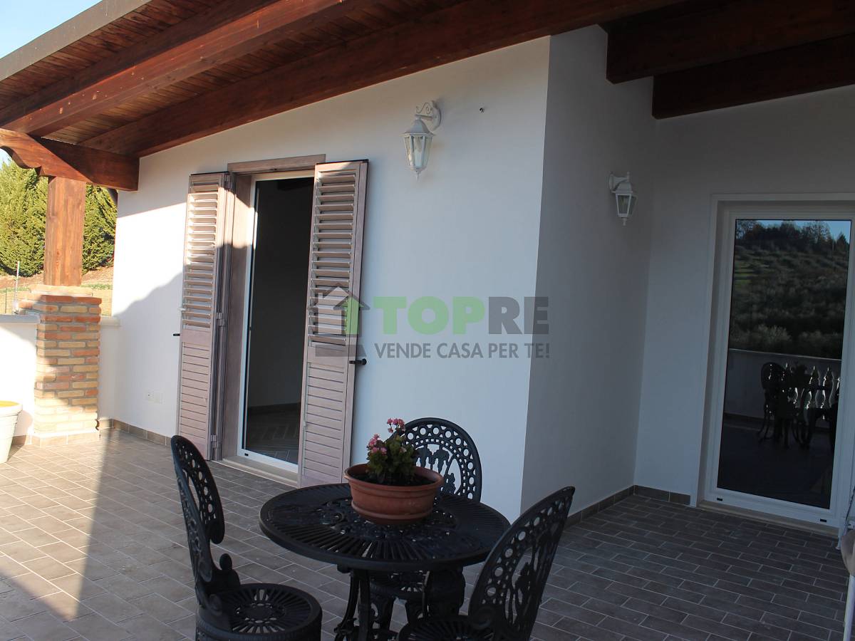 Semi-detached Villa for sale in   in Colle area at Montesilvano - 1680715 foto 22