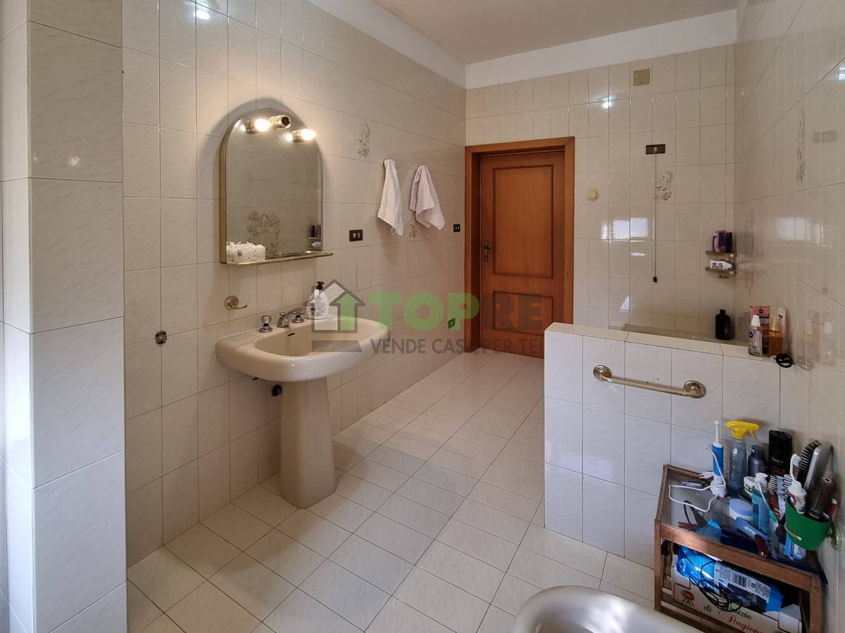 Apartment for sale in   at Collecorvino - 1395371 foto 14