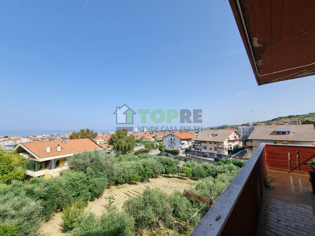 Apartment for sale in   at Collecorvino - 1395371 foto 19