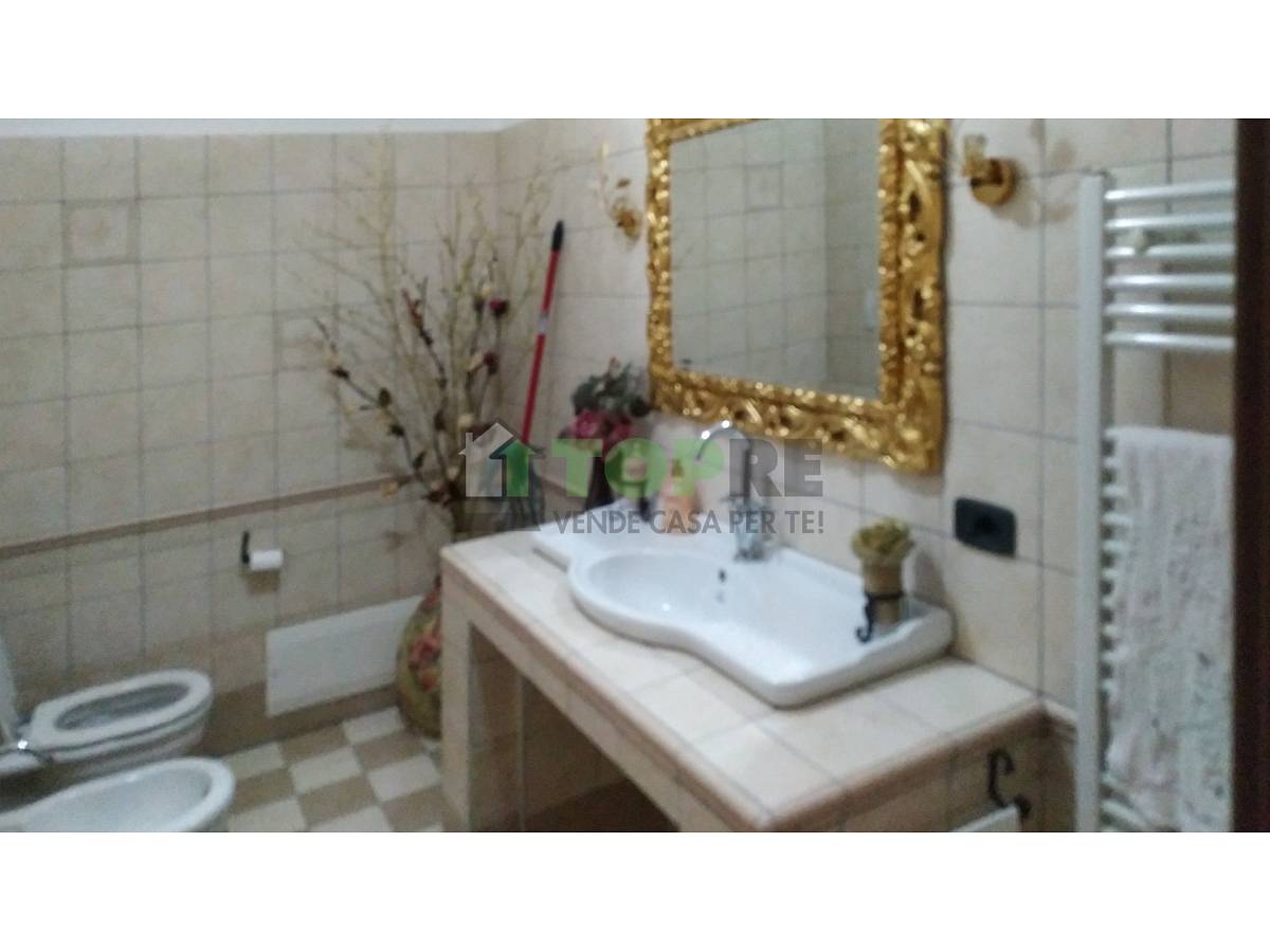 Terraced house for sale in   at Montenero di Bisaccia - 4520303 foto 14