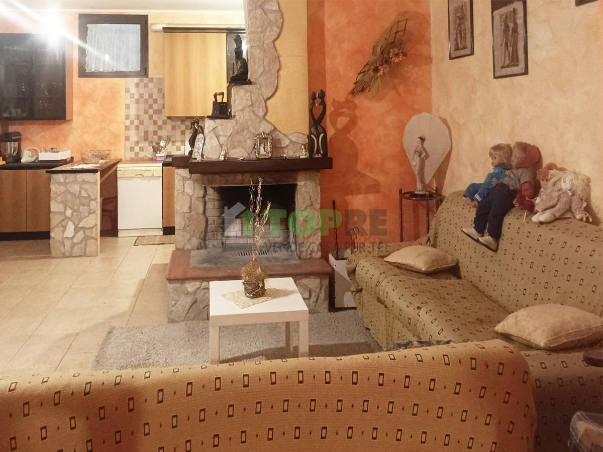 Terraced house for sale in   at Montenero di Bisaccia - 4520303 foto 26