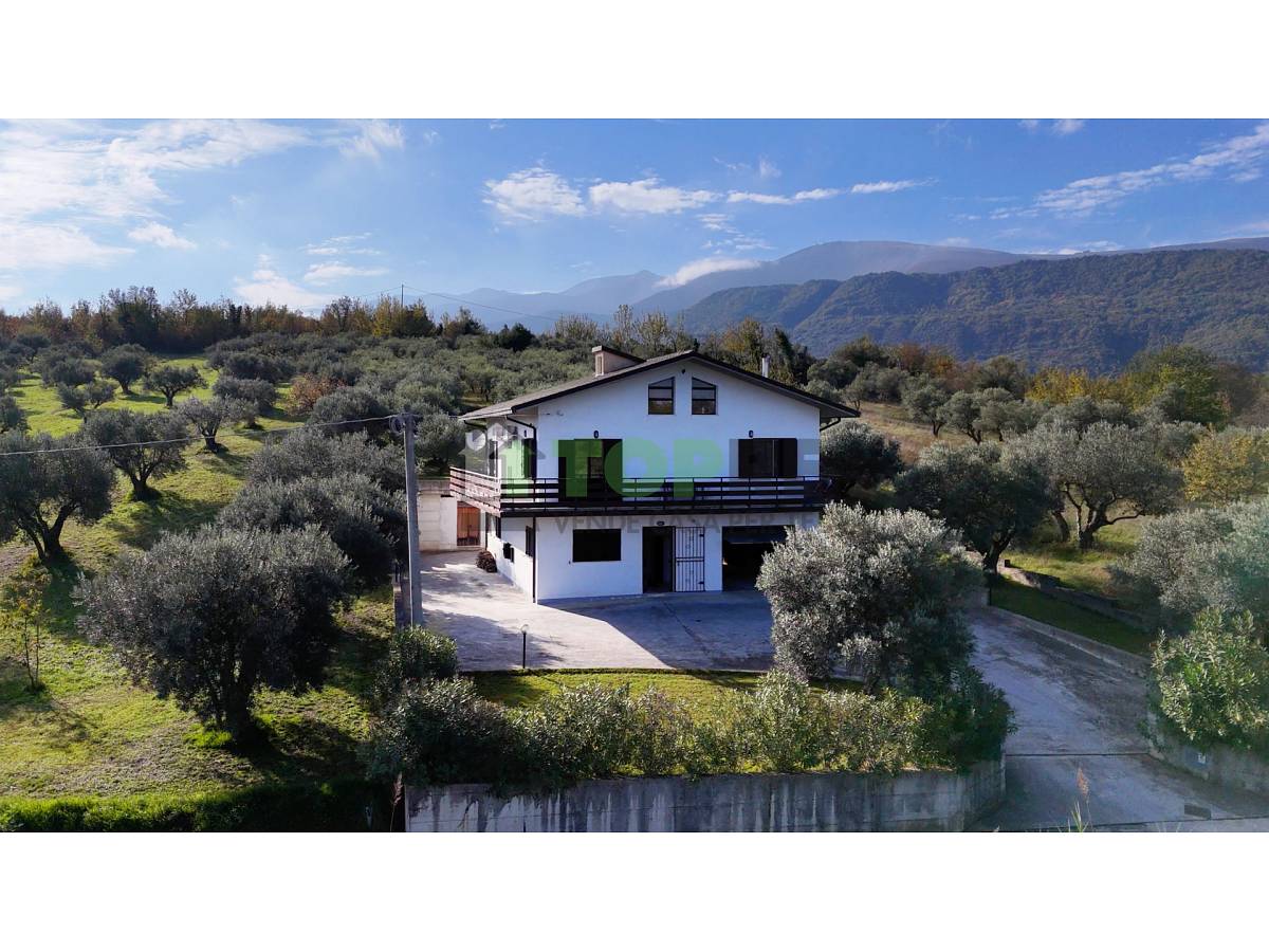 Indipendent house for sale in   at Rapino - 8747966 foto 1