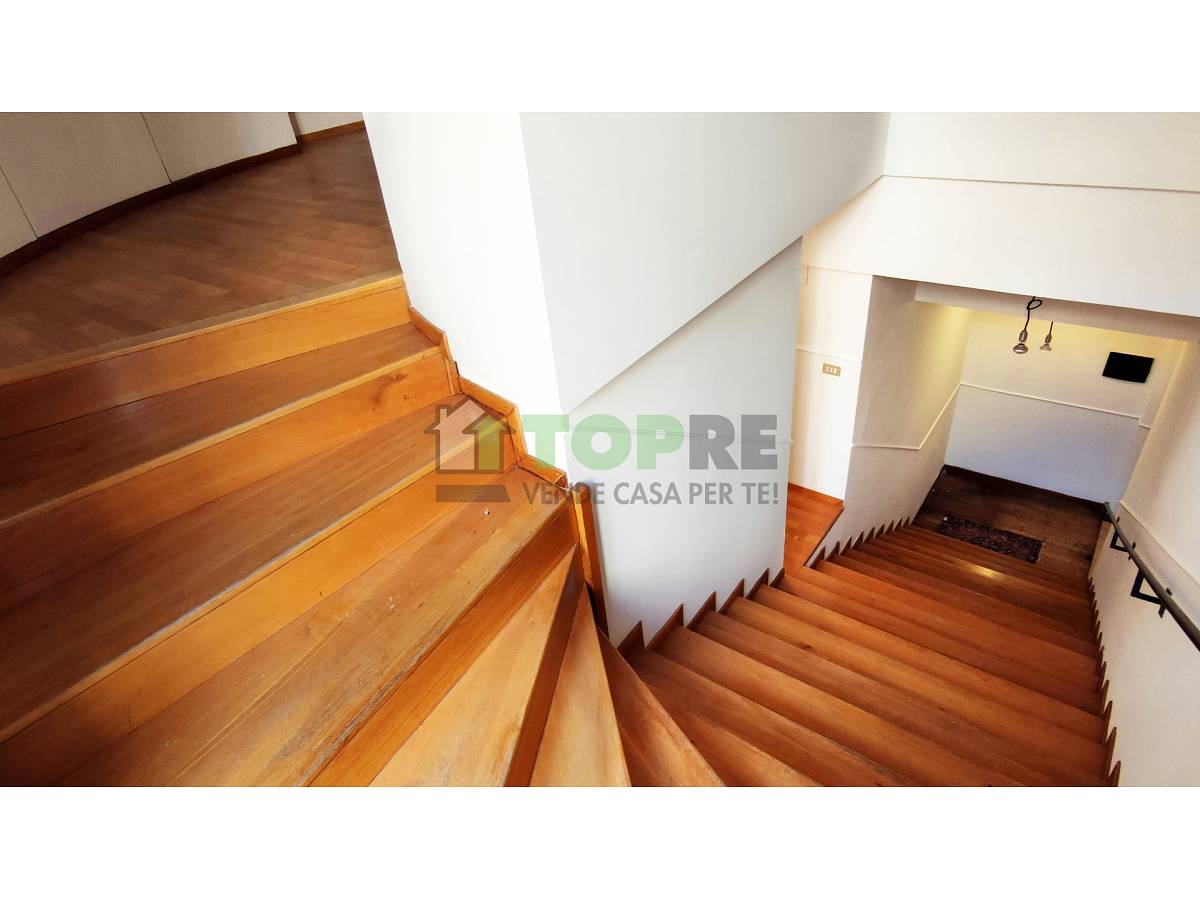 Semi-detached house for sale in   in Zona Piazza Matteotti area at Chieti - 7358709 foto 9