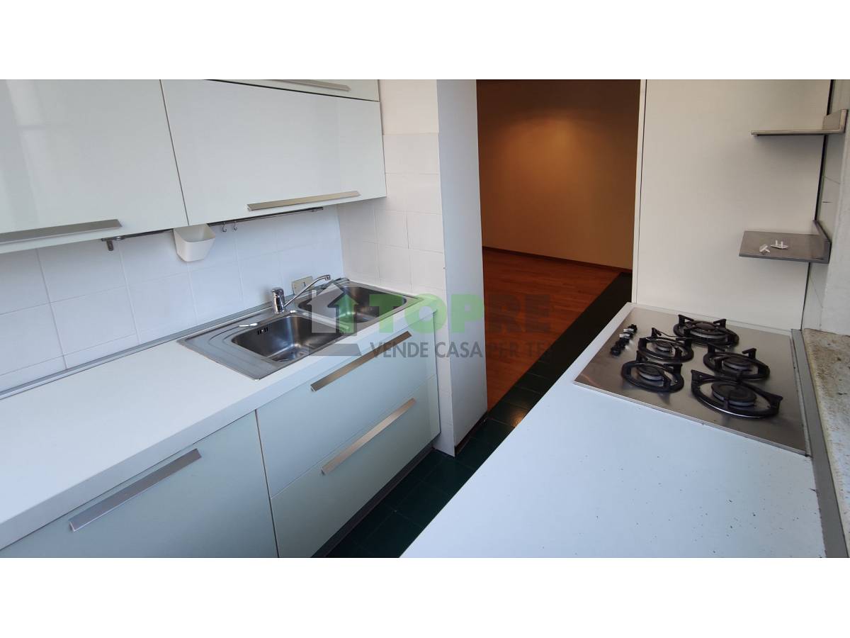 Porzione di casa in vendita in  zona Zona Piazza Matteotti a Chieti - 7358709 foto 15