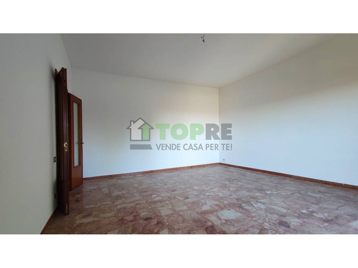 Apartment for sale in Via Eugenio Bruno  in Clinica Spatocco - Ex Pediatrico area at Chieti - 6984814 foto 10