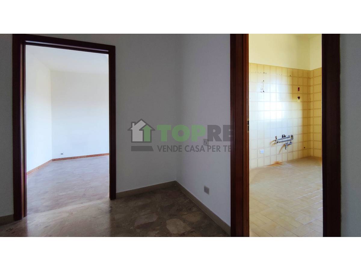 Apartment for sale in Via Eugenio Bruno  in Clinica Spatocco - Ex Pediatrico area at Chieti - 6984814 foto 13