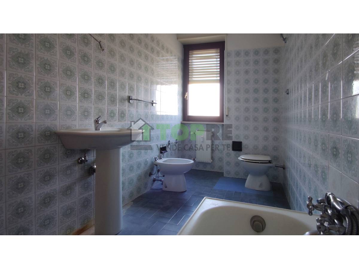 Apartment for sale in Via Eugenio Bruno  in Clinica Spatocco - Ex Pediatrico area at Chieti - 6984814 foto 17