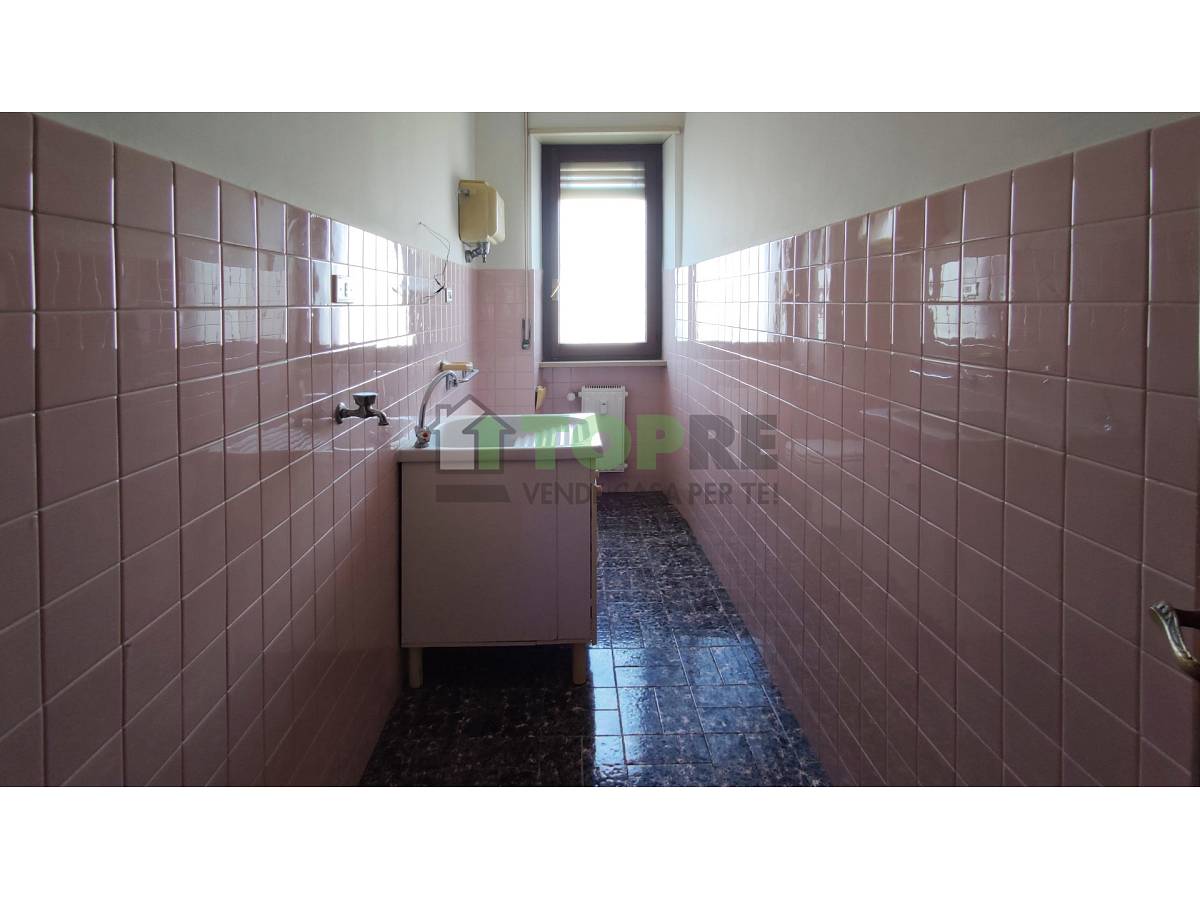 Apartment for sale in Via Eugenio Bruno  in Clinica Spatocco - Ex Pediatrico area at Chieti - 6984814 foto 19