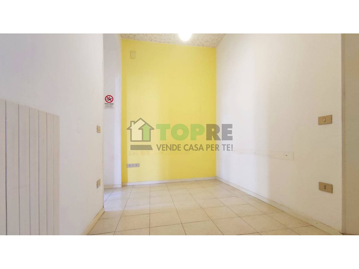 Apartment for sale in Viale Amendola  in Clinica Spatocco - Ex Pediatrico area at Chieti - 1390274 foto 9