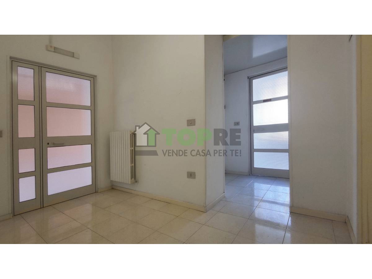 Apartment for sale in Viale Amendola  in Clinica Spatocco - Ex Pediatrico area at Chieti - 1390274 foto 18