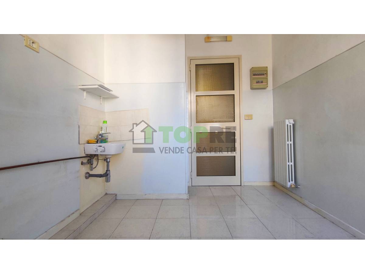 Apartment for sale in Viale Amendola  in Clinica Spatocco - Ex Pediatrico area at Chieti - 1390274 foto 25